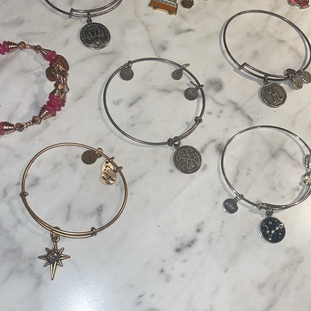 Alex and Ani bracket stack  - 9 bracelets excellent condition - Picture 6 of 6